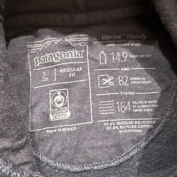 Patagonia Sweatshirt‎ Large Navy P-6 Logo Hoodie - Picture 4 of 7